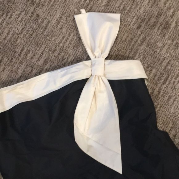 AT Loft Black and Cream Bow Dress Sz 18 - Picture 5 of 8